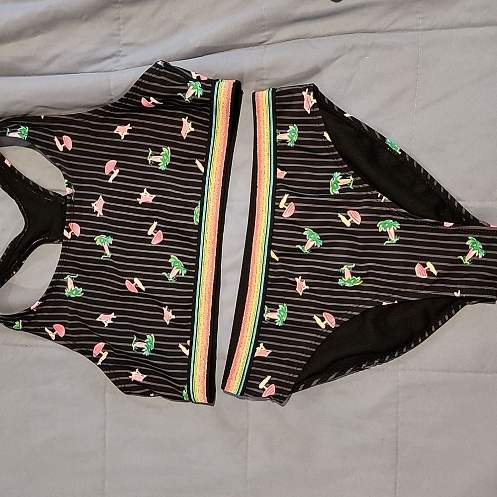 Wondernation 2 pc swimsuit Black multi Size L